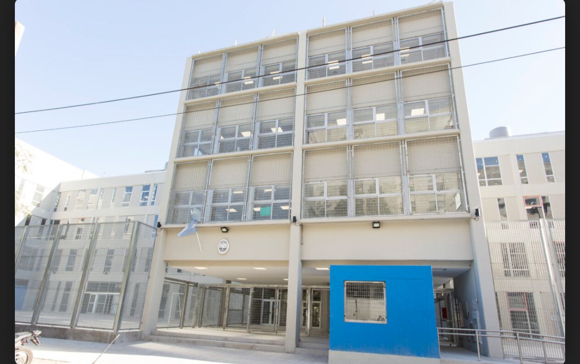 d6974b1b 4077 43b3 b7f9 218a37b31c8f