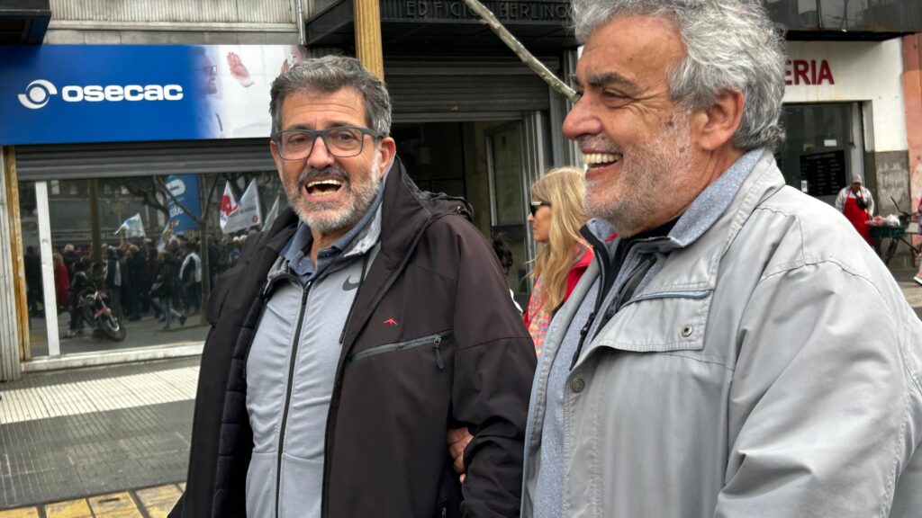 0d41aba6 b4fe 4e3a 80ca 7d63ab2ea620