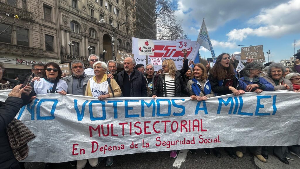 3275f053 a01d 4fb7 8641 fb294ef2a4c5