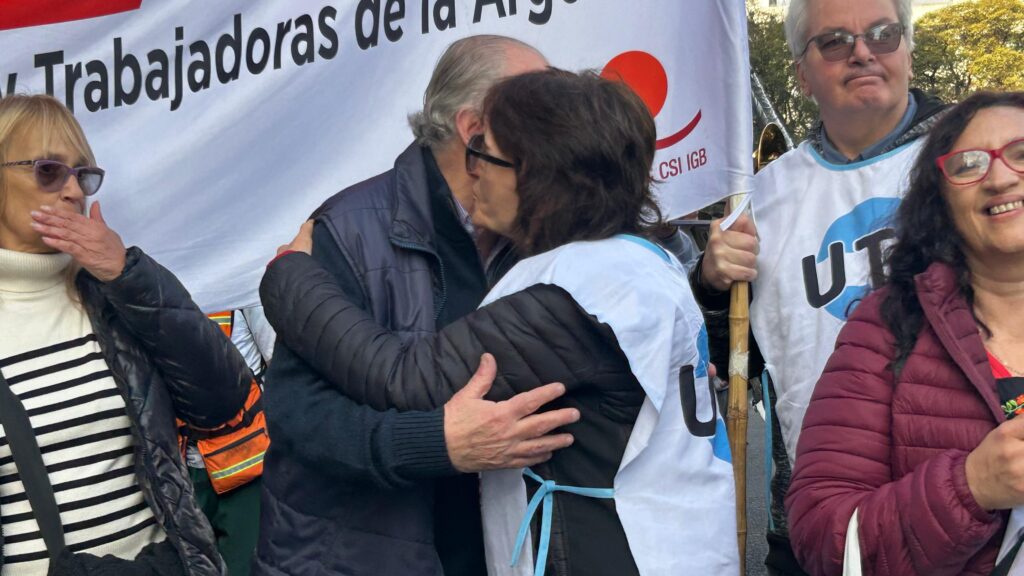 55998529 091a 48d2 a5d0 5e30b10813a0