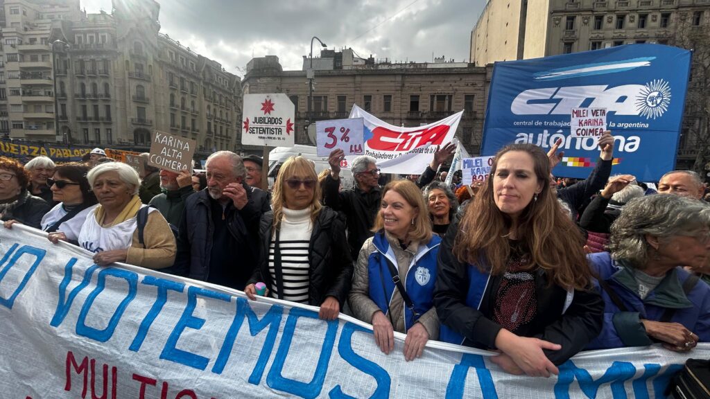 70be3ec1 51b1 4ae3 a19f 3ebf59c9d13d