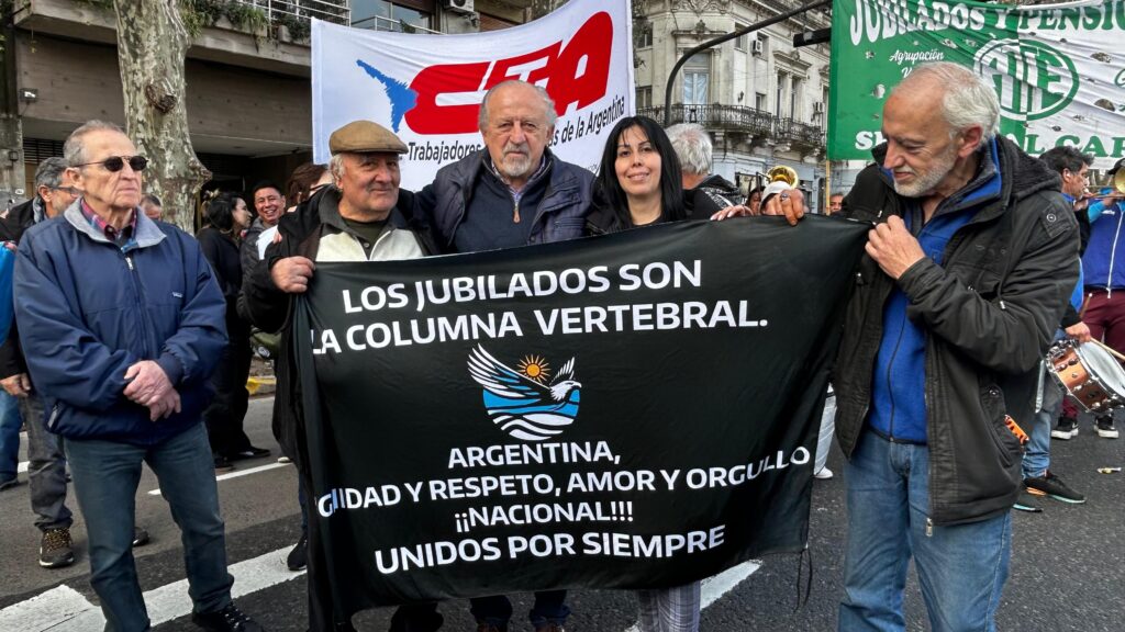 9ab1409e 4ffc 4c75 88dc f64cf9fe3ad8