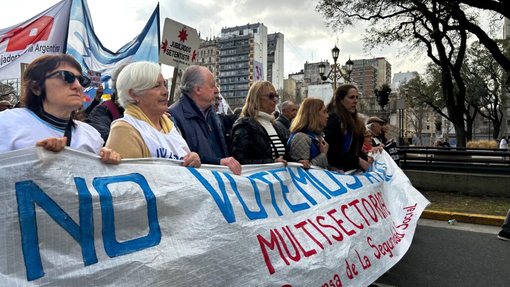 bbabfd93 9d5d 4688 8910 998d7bcf2940