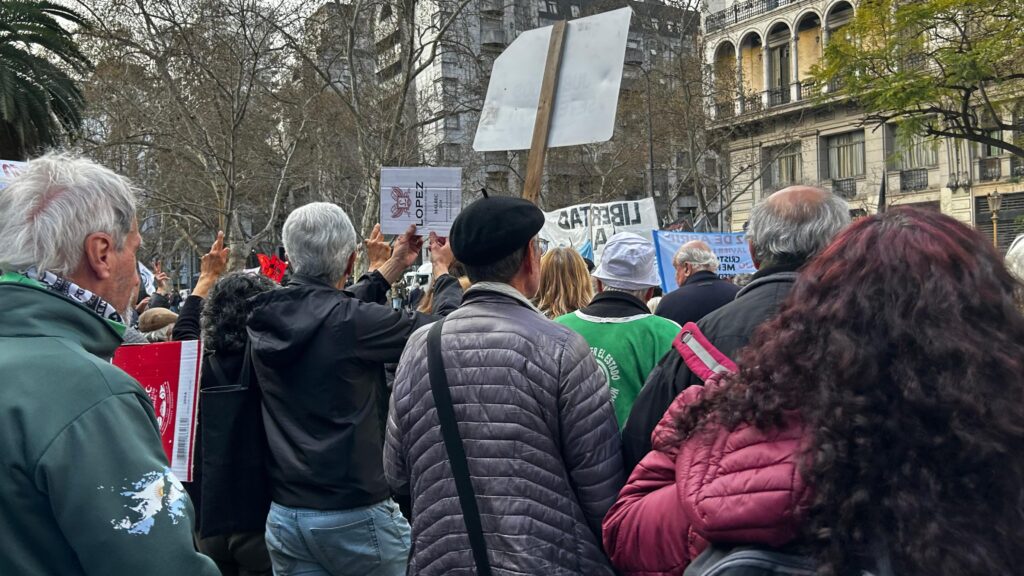 c56a82c7 e22e 48ea 944f 34ccba70f14d