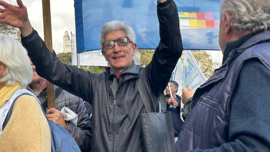 da03a463 04a4 44dc b526 edb70150c662