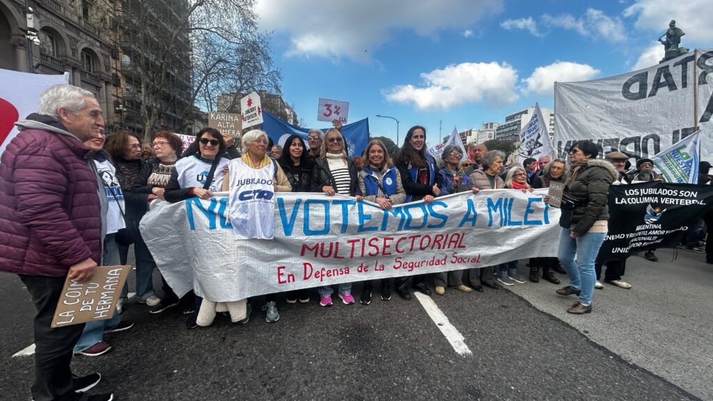 da89a8c1 9926 4c4f 836a f0c108e68e58