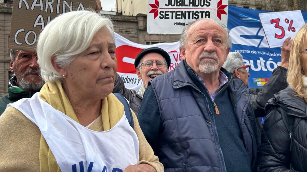 f77b791c 5117 4fd4 82f0 04a0fae41fa7