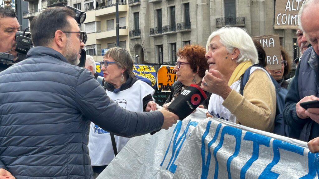 fcb25bcd 1f77 406f 9b60 c09b44e64147