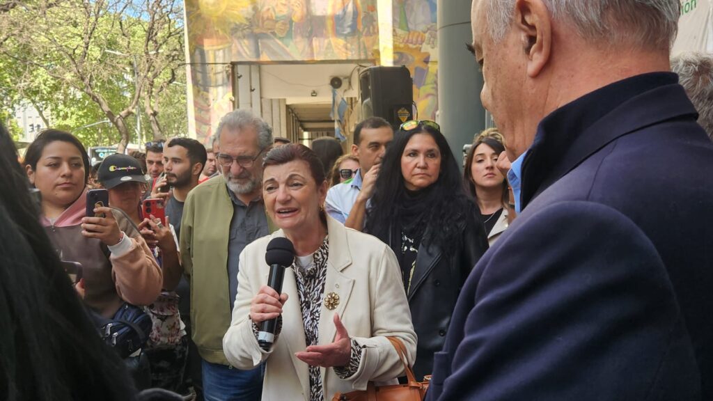 whatsapp image 2025 10 07 at 15.58.20