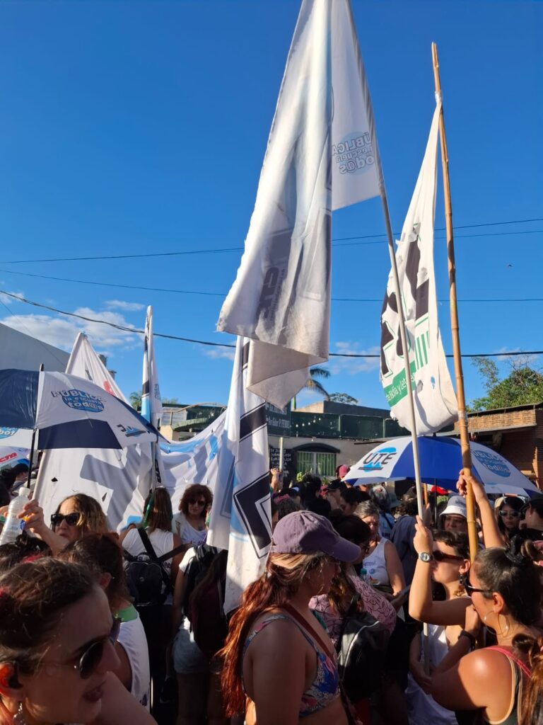 01fc3756 0d28 4573 bb20 ff5248de11b0