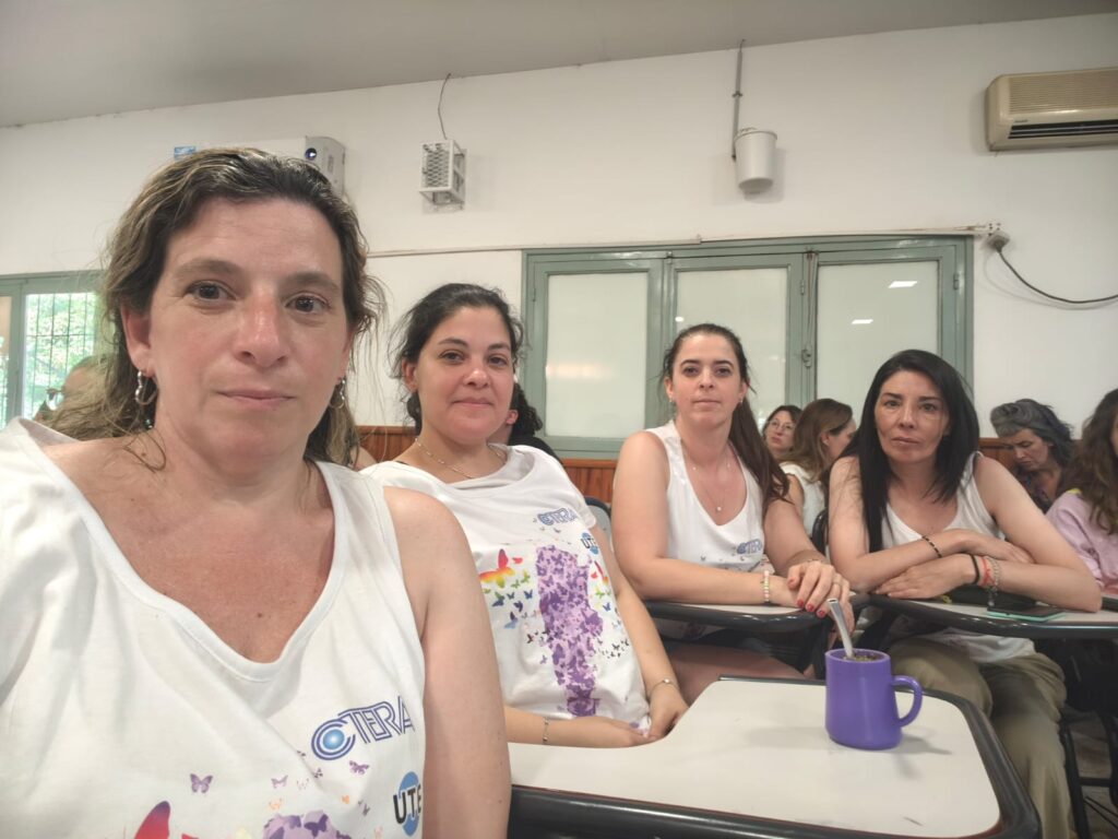 28163d6d 2e7f 400e bd74 6c5551b418a0