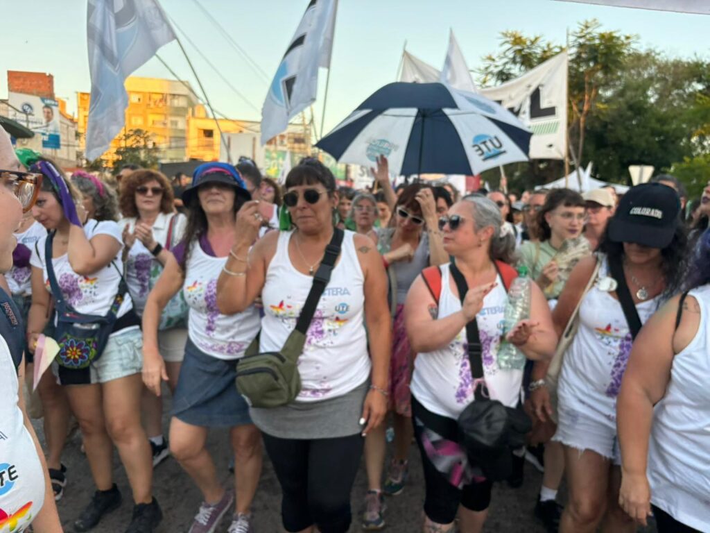 34aaa1ae 7b31 4c1b b810 9a391eec1622(1)