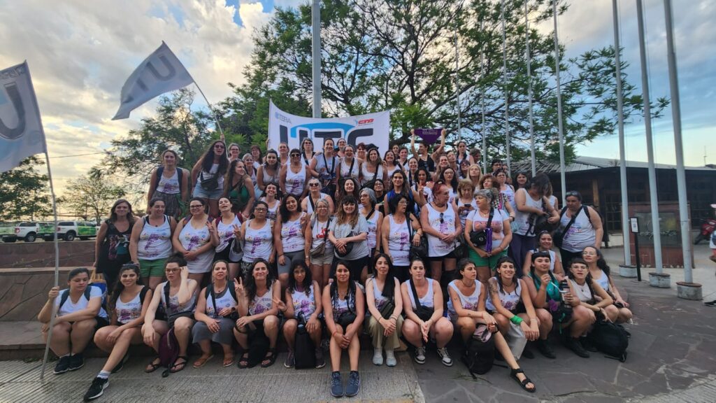 5fb70a57 f1c4 46ce 9e79 5529dcec7cbe