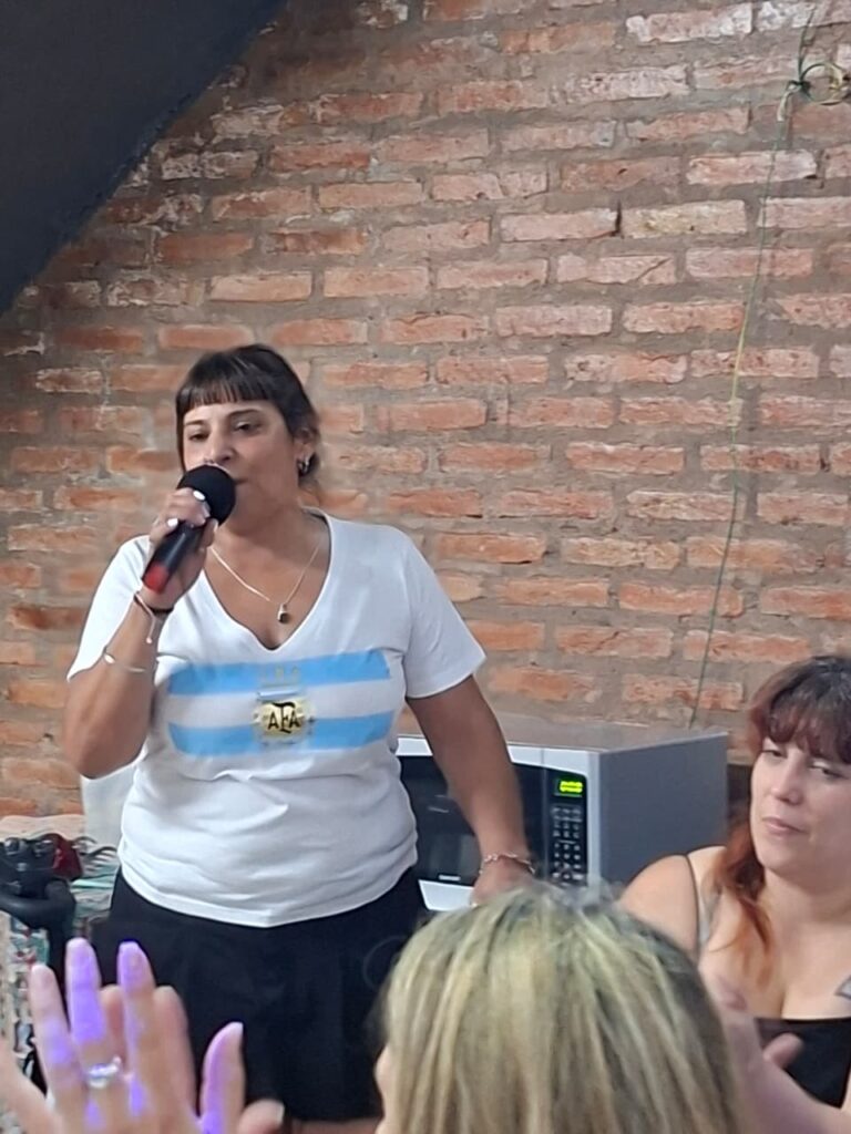 7dc9fcd5 9ebd 4d18 9cfc c7e7c57fb437