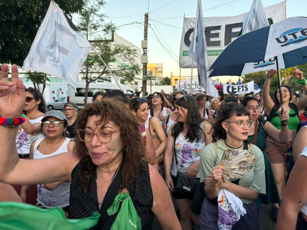 a3ca9434 1898 48d5 8780 28eda7c6b9f6