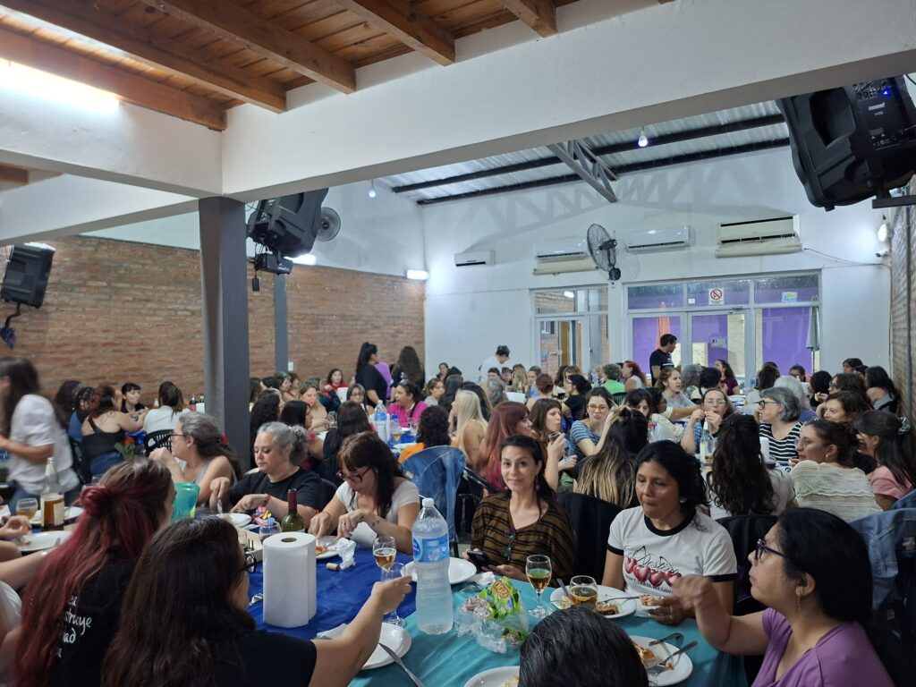 b485383b 78f1 4ceb 94f1 ba5fc9b4c8ab