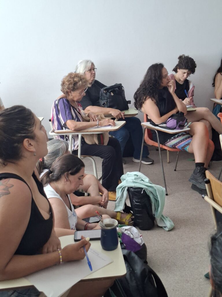 b7d42f99 2ac7 4cc2 a3f4 9de9504356ef