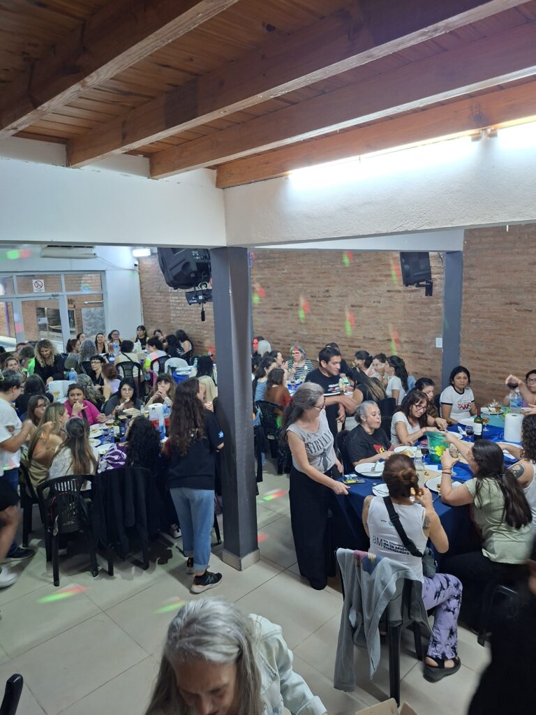 ddc7ecbe 399a 4606 a3e6 5134a7881018