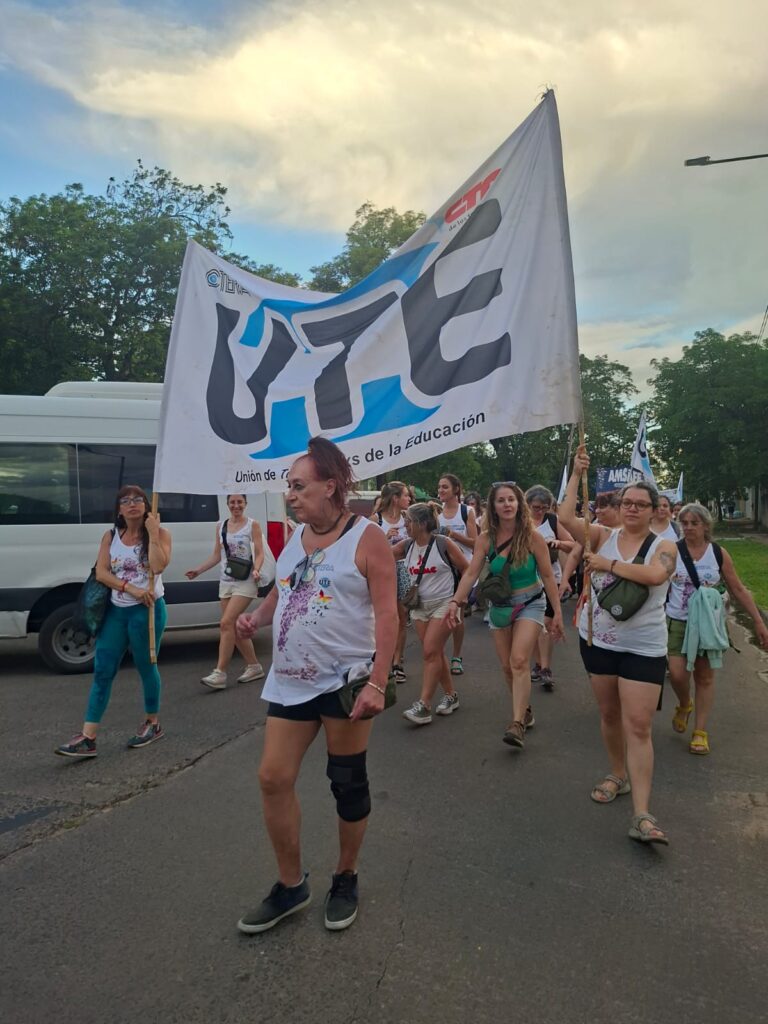 e08b50da c81e 4f1b 8d0b dc5fb448c58f