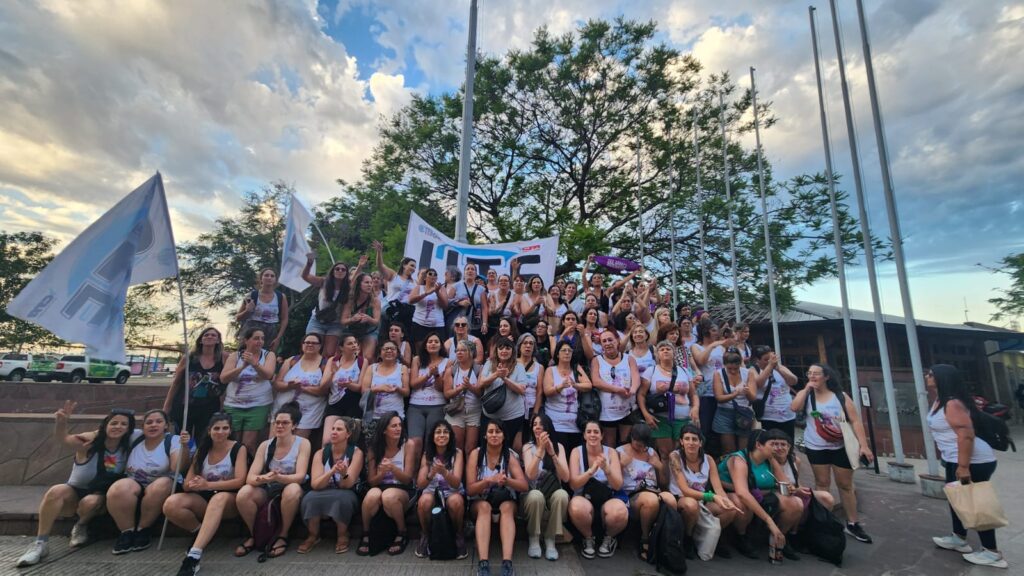 e8f0586b 7bc1 4c88 ba42 3a3d91238a33