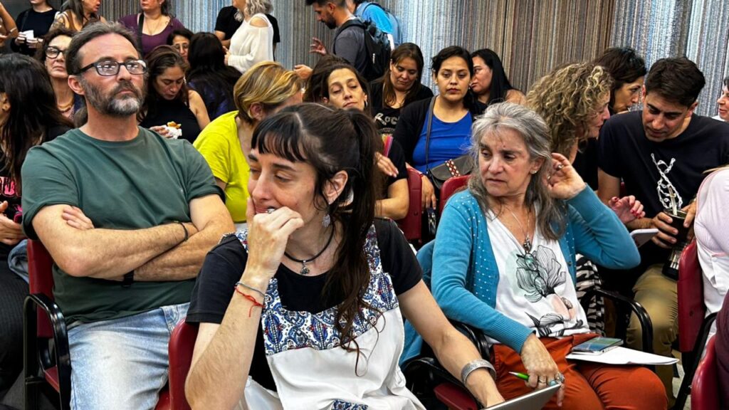 whatsapp image 2025 11 10 at 18.42.00 (2)