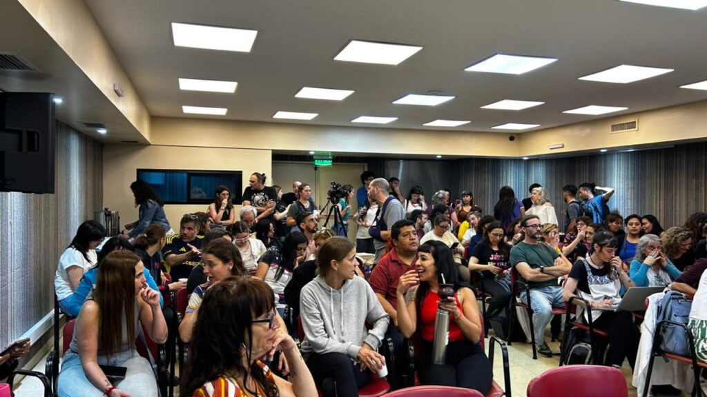 whatsapp image 2025 11 10 at 18.42.01 (2)