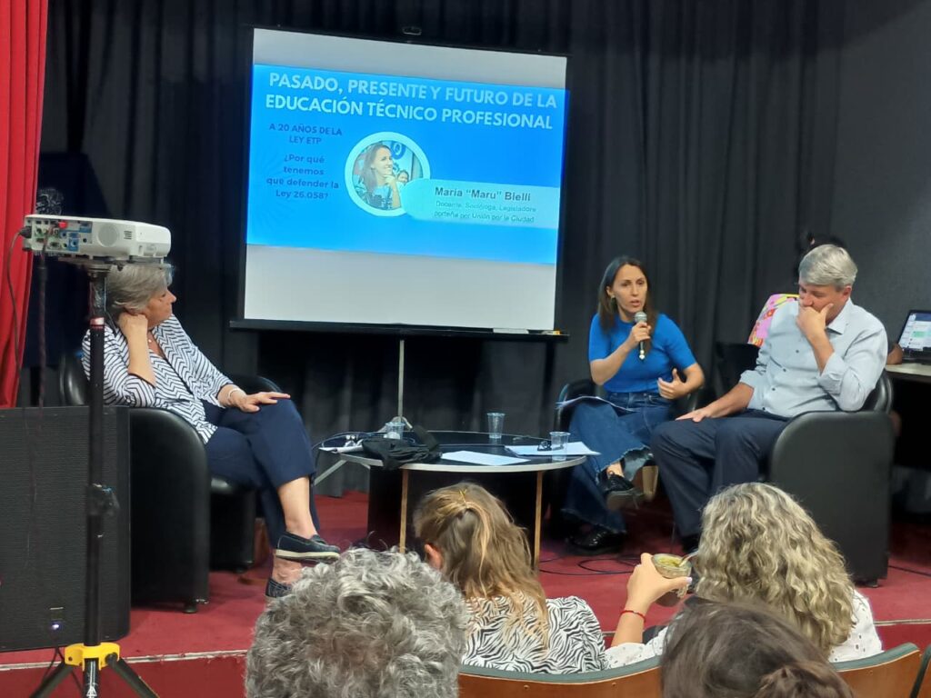 whatsapp image 2025 11 19 at 16.33.00 (1)