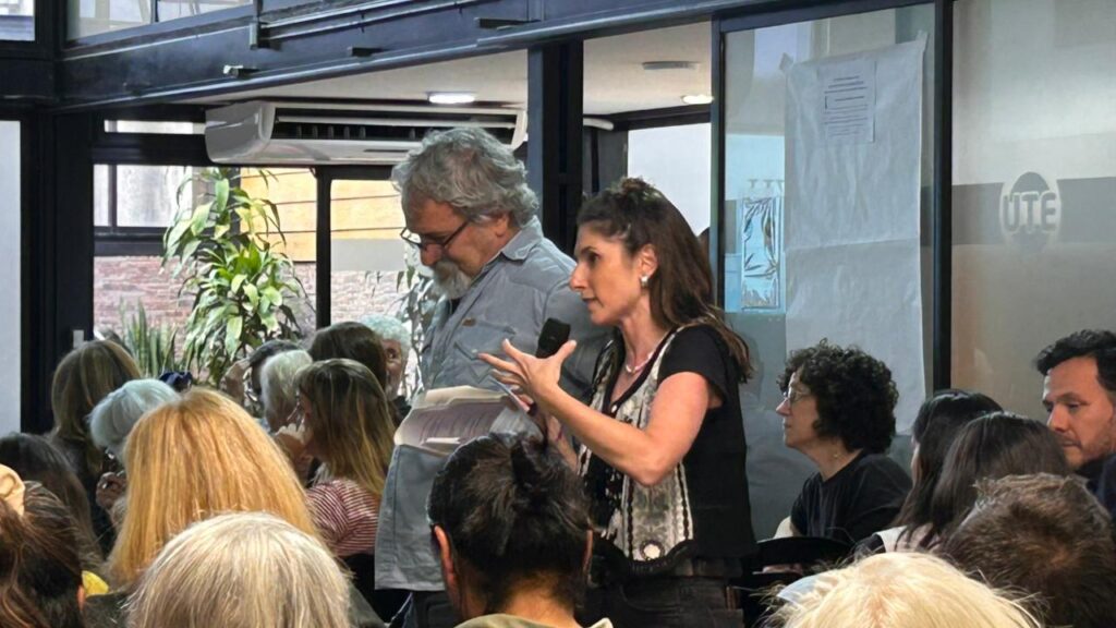 whatsapp image 2025 12 01 at 18.43.07