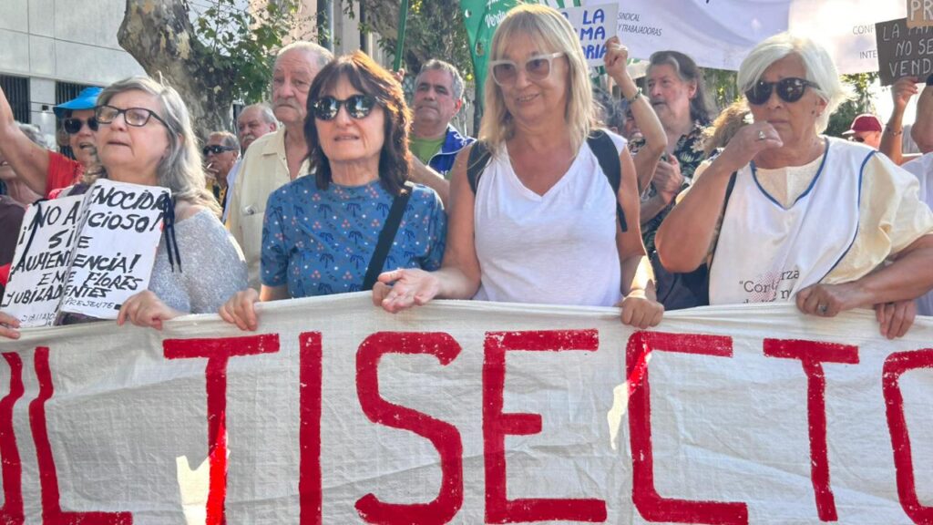 whatsapp image 2025 12 17 at 17.25.00